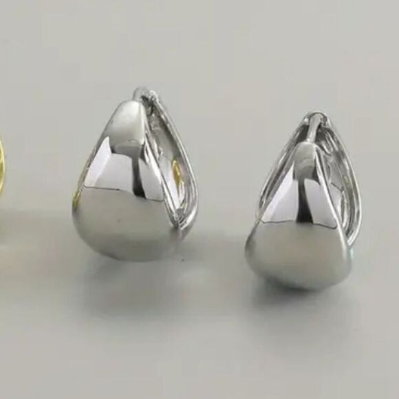 Gold Plated Needle Stud Earrings Wide Edge Drop style - Picture 8 of 12